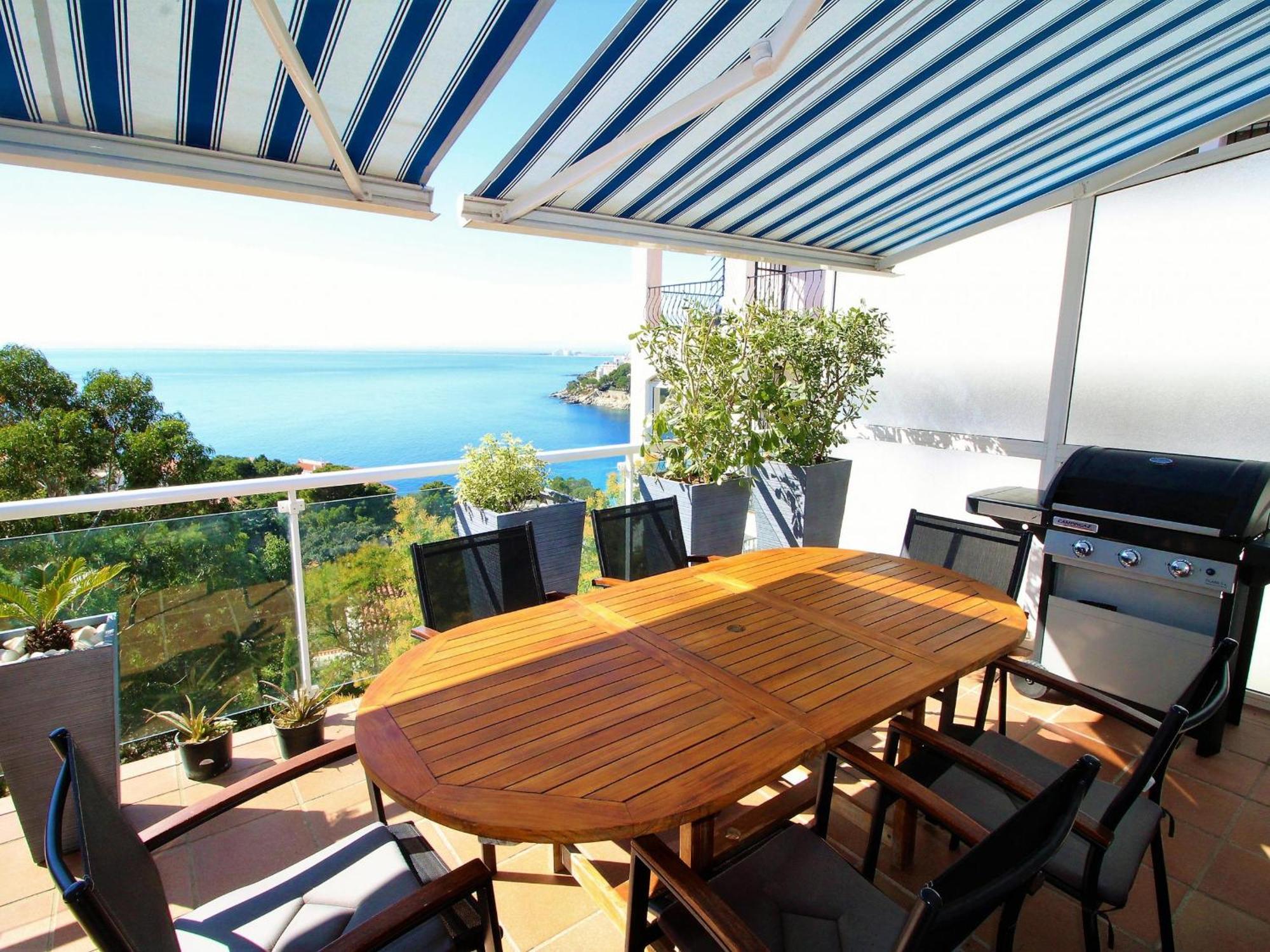 Hébergement de vacances 6020 Martin, Casa Con Intimidad, Maravillosa Vista Panoramica A Canyelles Petites, Zona Muy Tranquila En La Colina, Jardin Con Zona Chill-out. A.a. Parking - Es-258-82